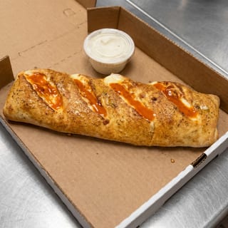 Buffalo Chickeness Stromboli